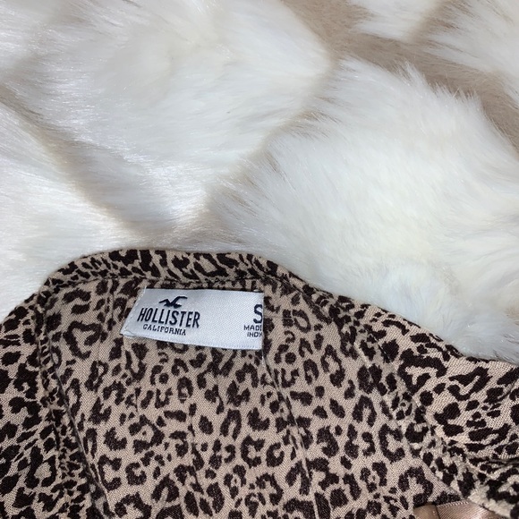 cheetah romper - Picture 2 of 2